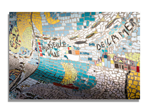 Corniche Kennedy à Marseille avec son banc en mosaïque